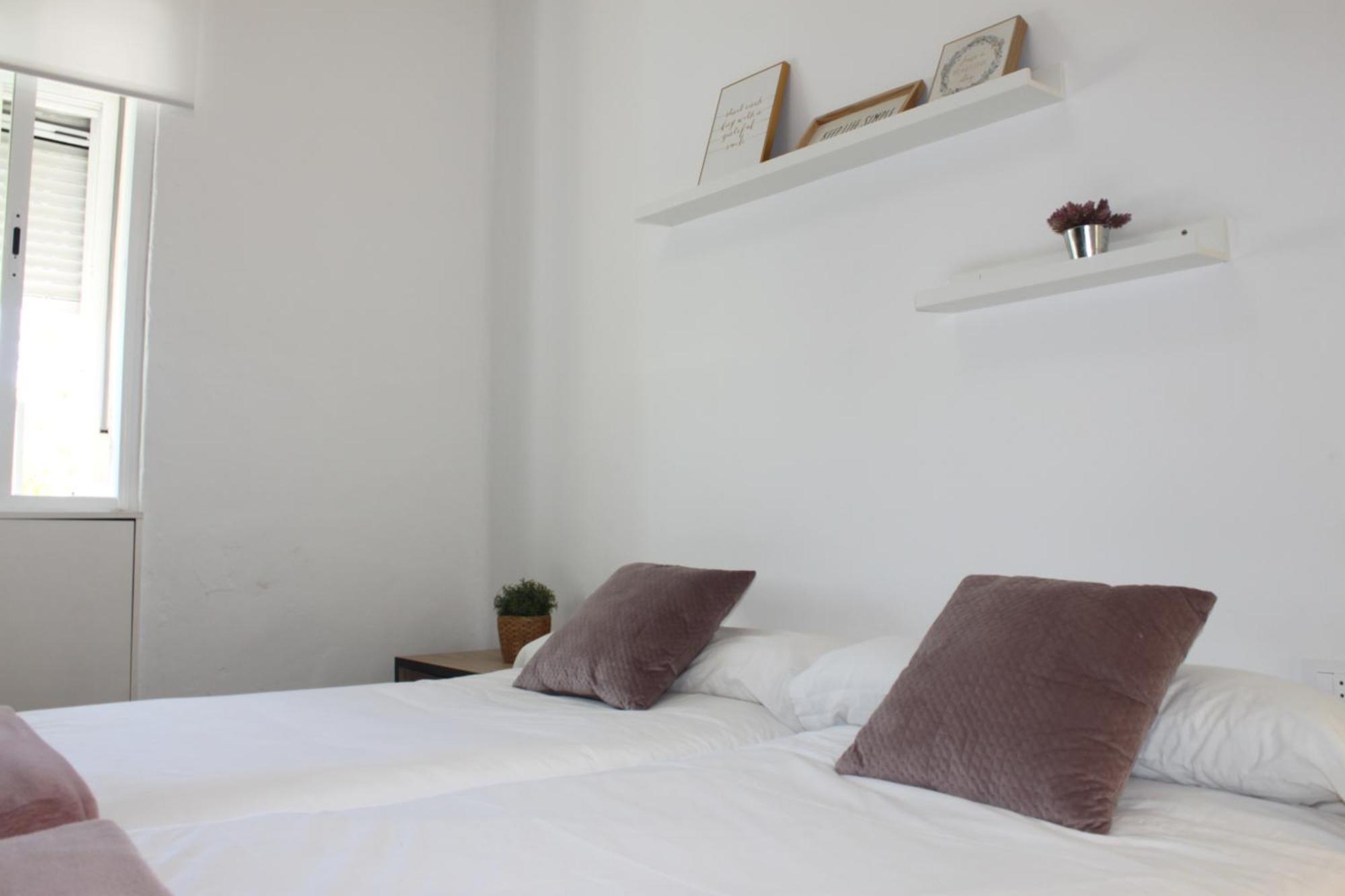 Apartamentos En Cordoba, Puente Romano Y Torre Calahorra Bagian luar foto